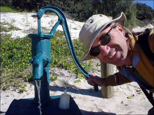 moreton island hike